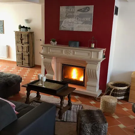 La Maison De Lilly * Pierry